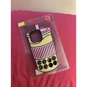 Women's Claire's iPhone 13/13 Pro Boba Tea Phone Case Yellow Pink